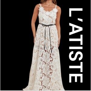 L’ATISTE By Amy White Floral Lace Maxi Dress, Size M.